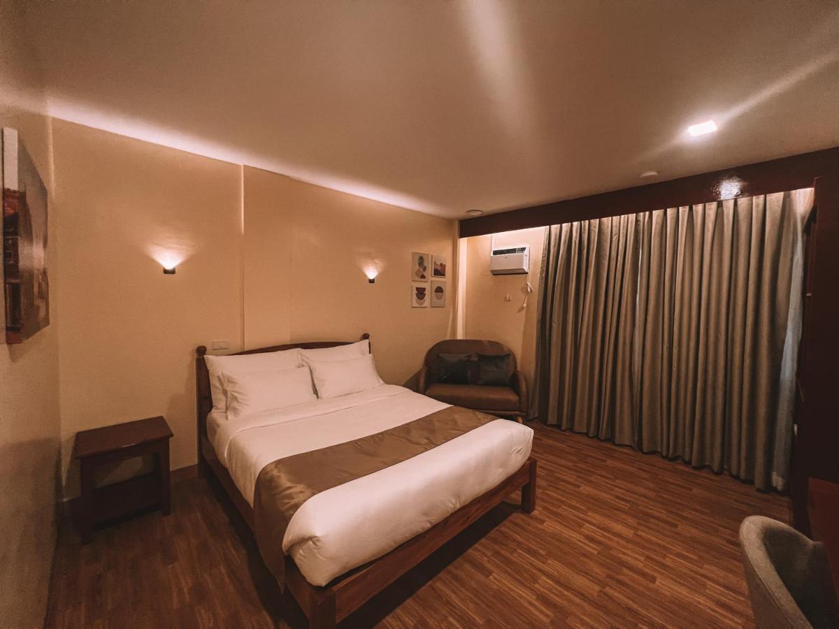 Rufana Suites Moalboal Exterior foto