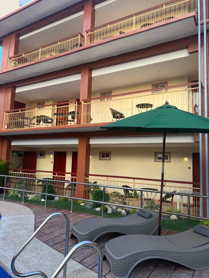 Rufana Suites Moalboal Exterior foto